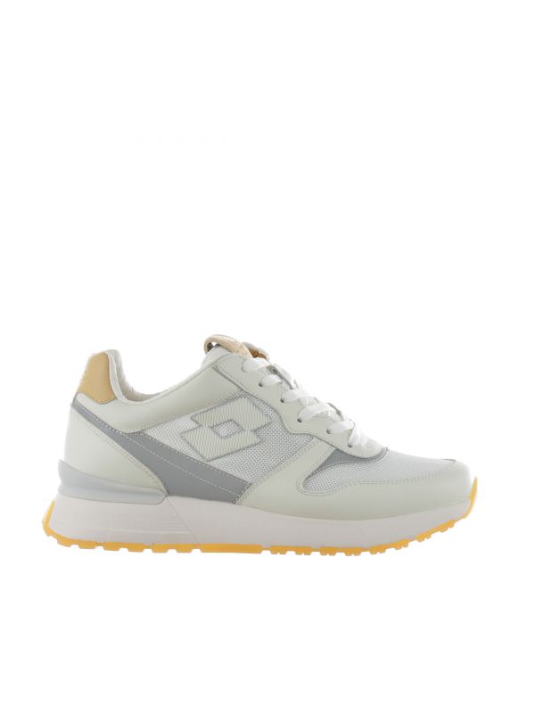 Scarpe con cheap scritte giapponesi