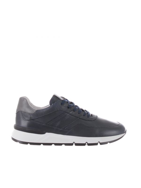 Nero giardini sneaker in pelle con dettagli punzonati da uomo