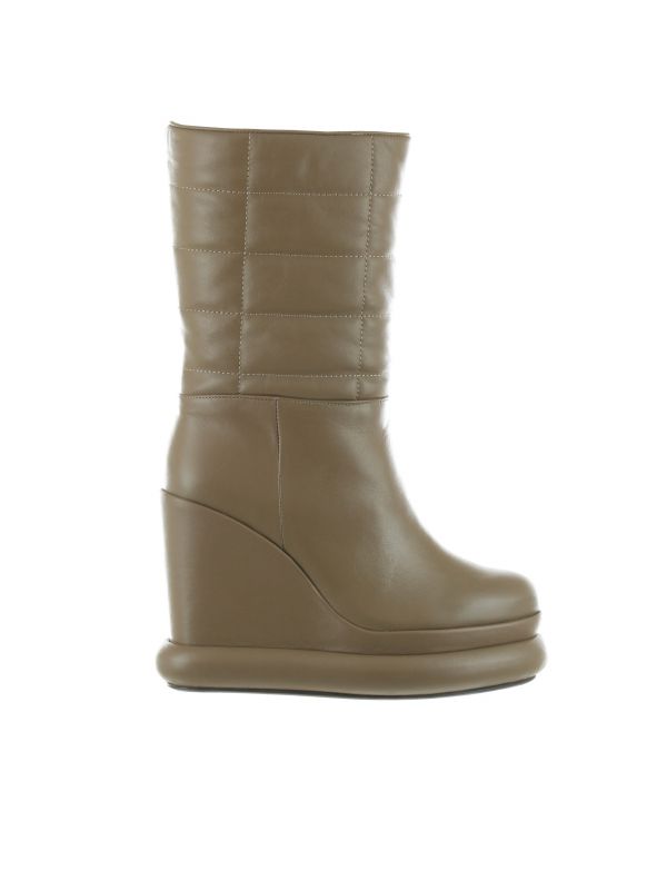 Stivaletto margie in nappa trapuntata con zeppa