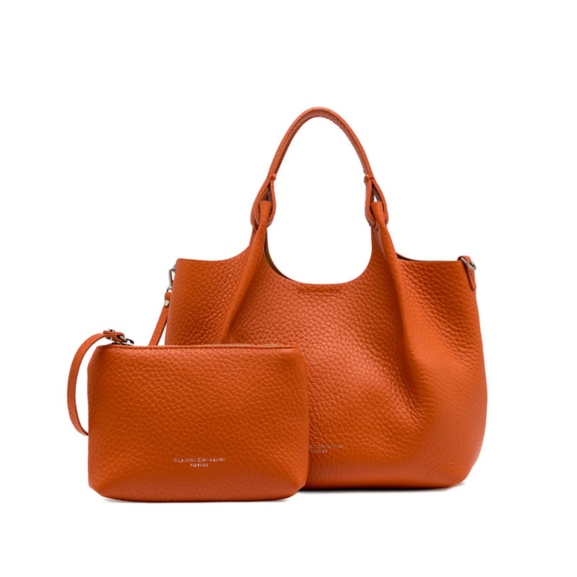 Dua borsa a spalla in pelle