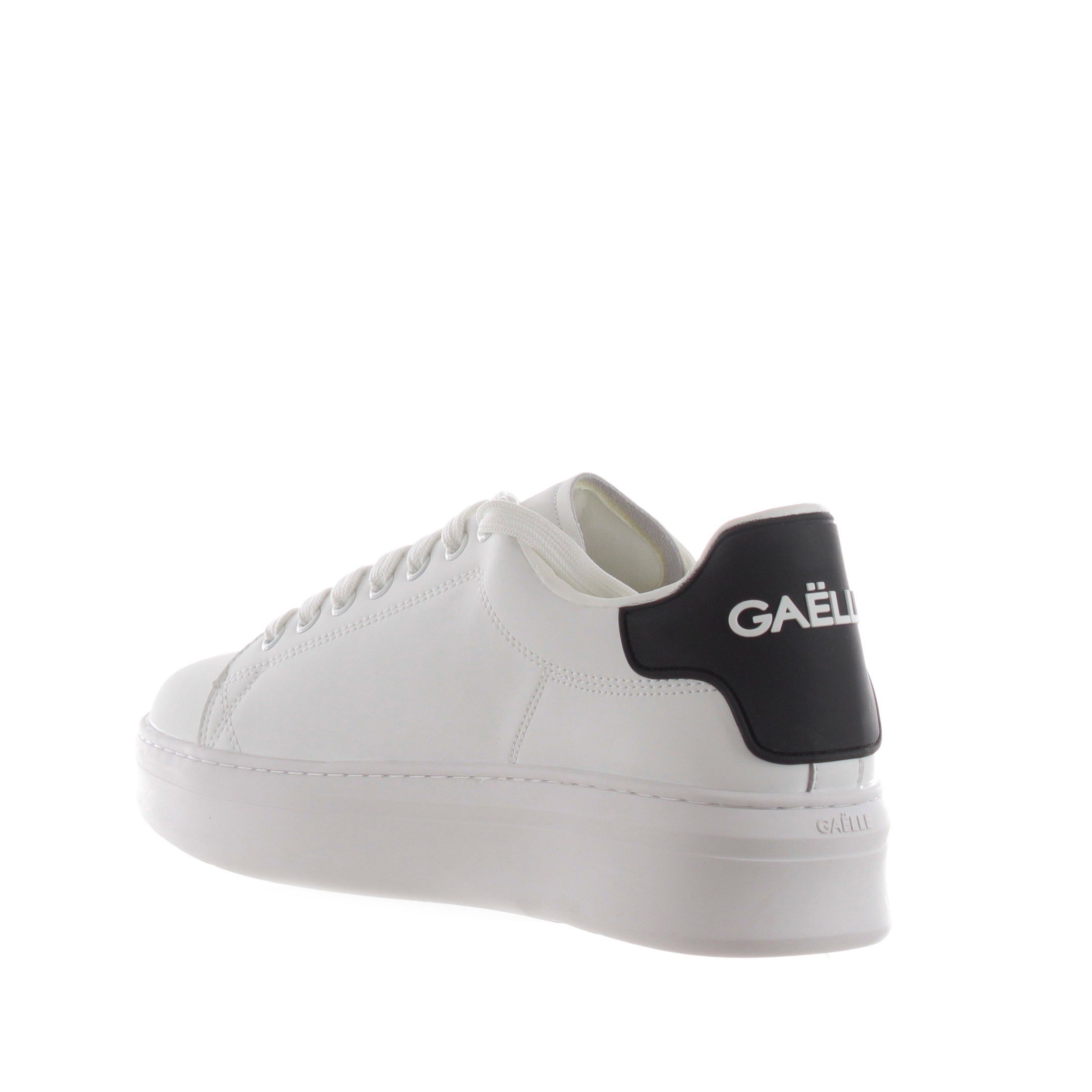 Gaëlle paris sneaker addict con patch rubber in ecopelle da uomo