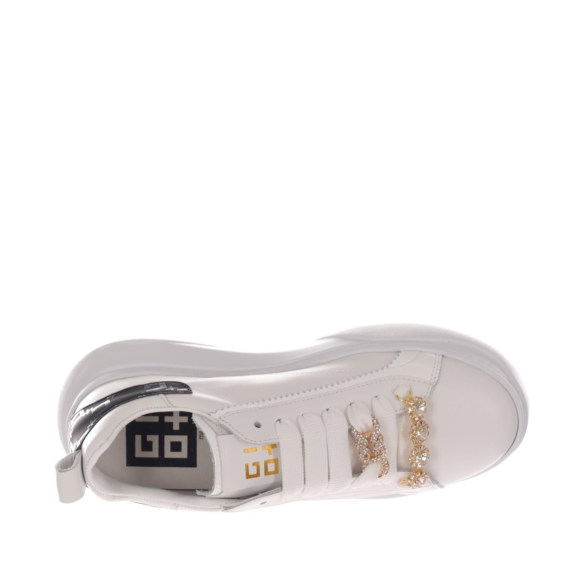 Scarpe slip on con pietre sales