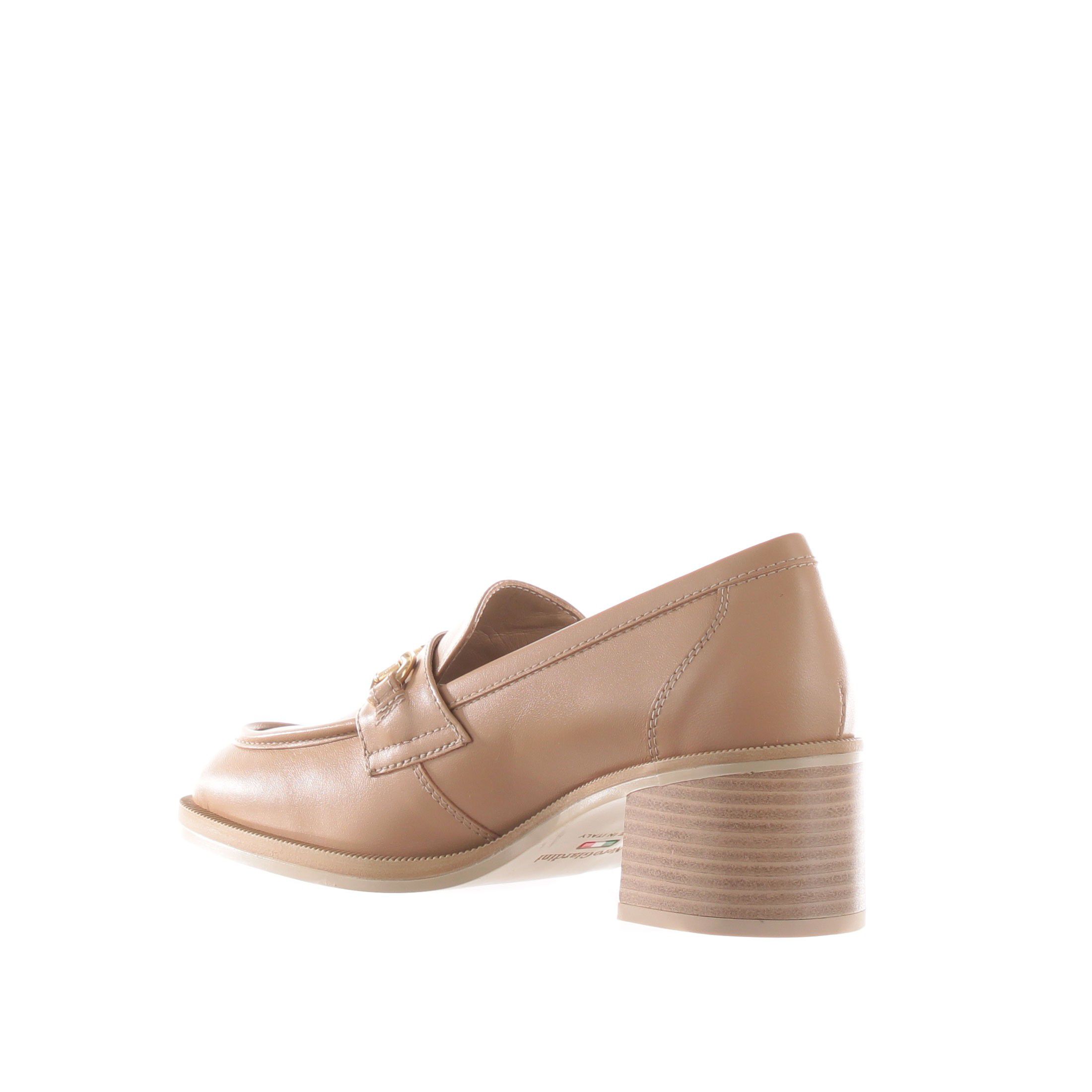 Nero giardini mocassino con tacco in pelle da donna