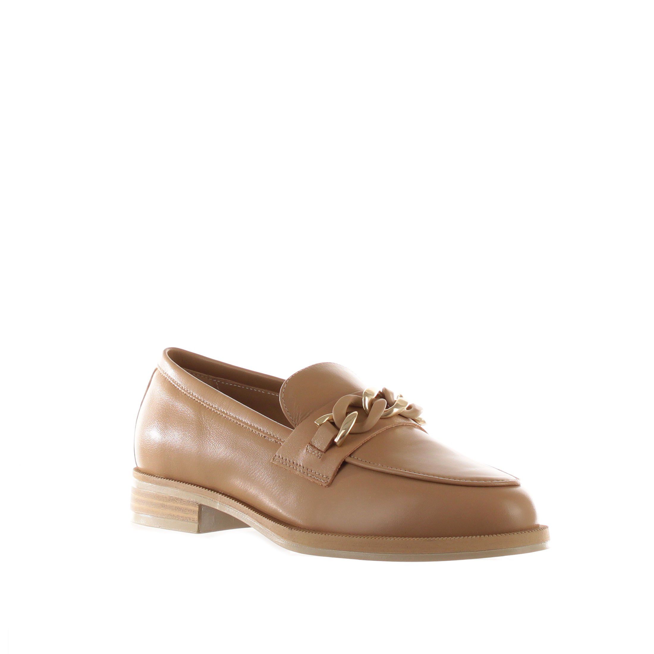 Nero giardini mocassino in pelle con dettaglio metallico da donna