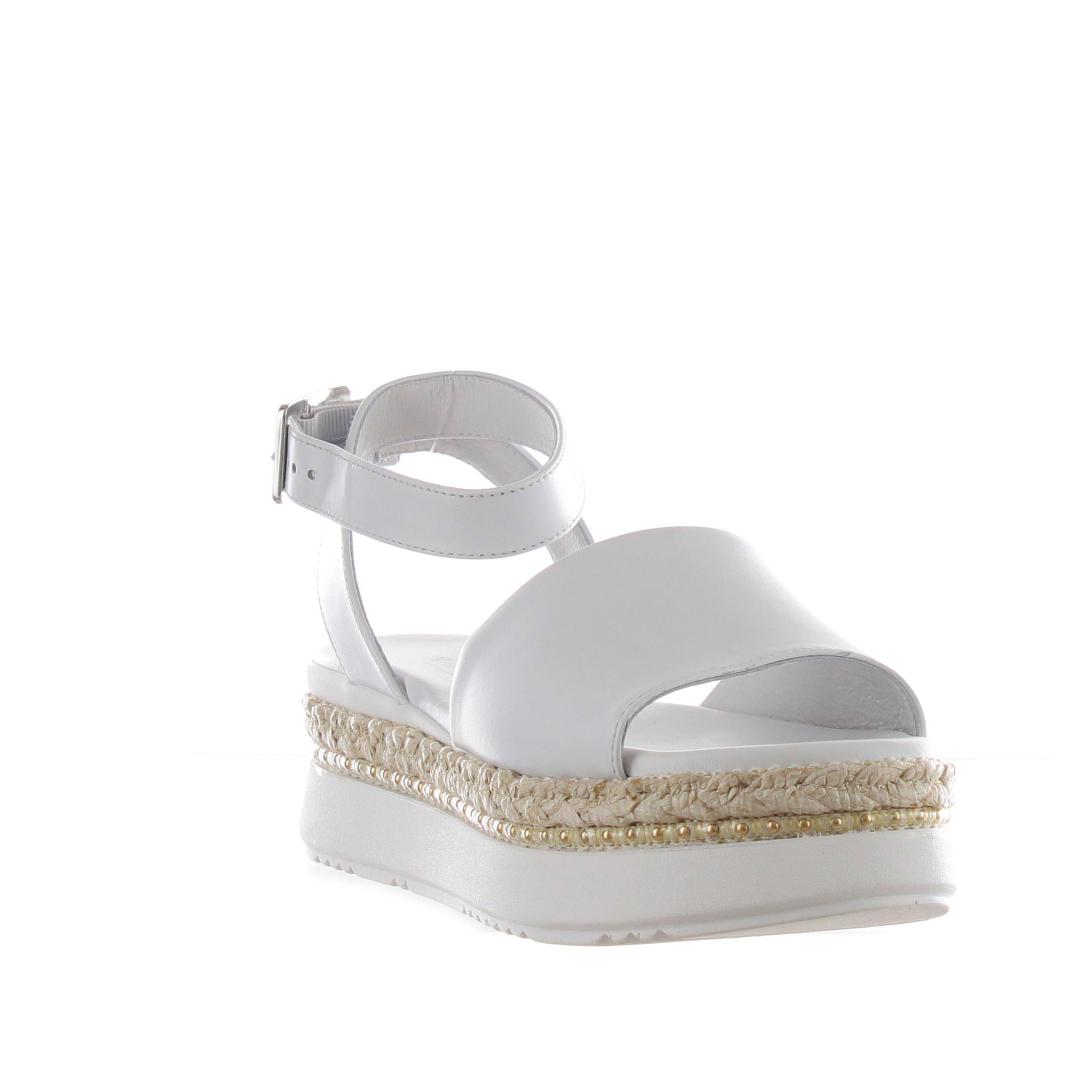 Nero giardini sandalo in pelle con intreccio in raffia da donna