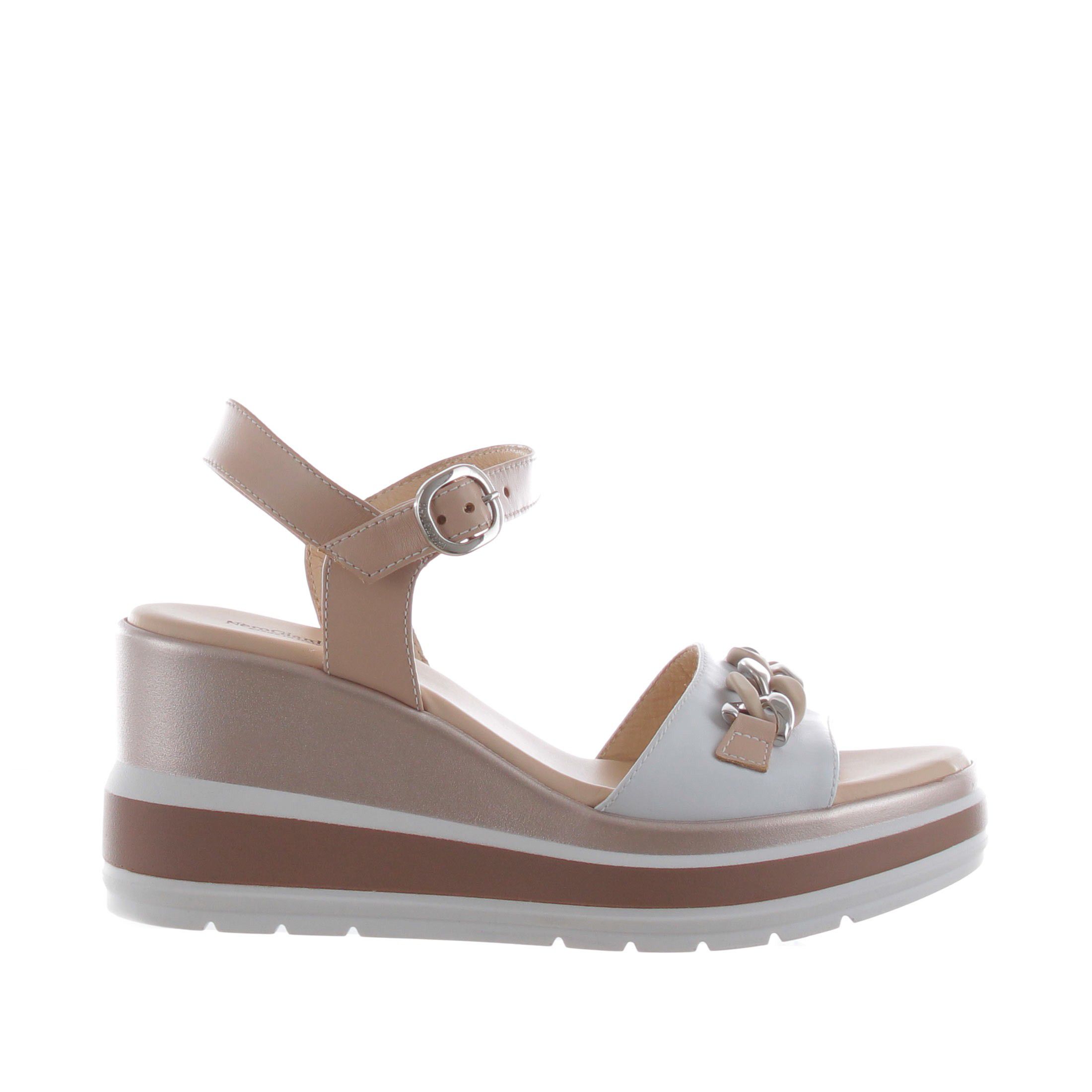 Nero giardini sandalo nero top