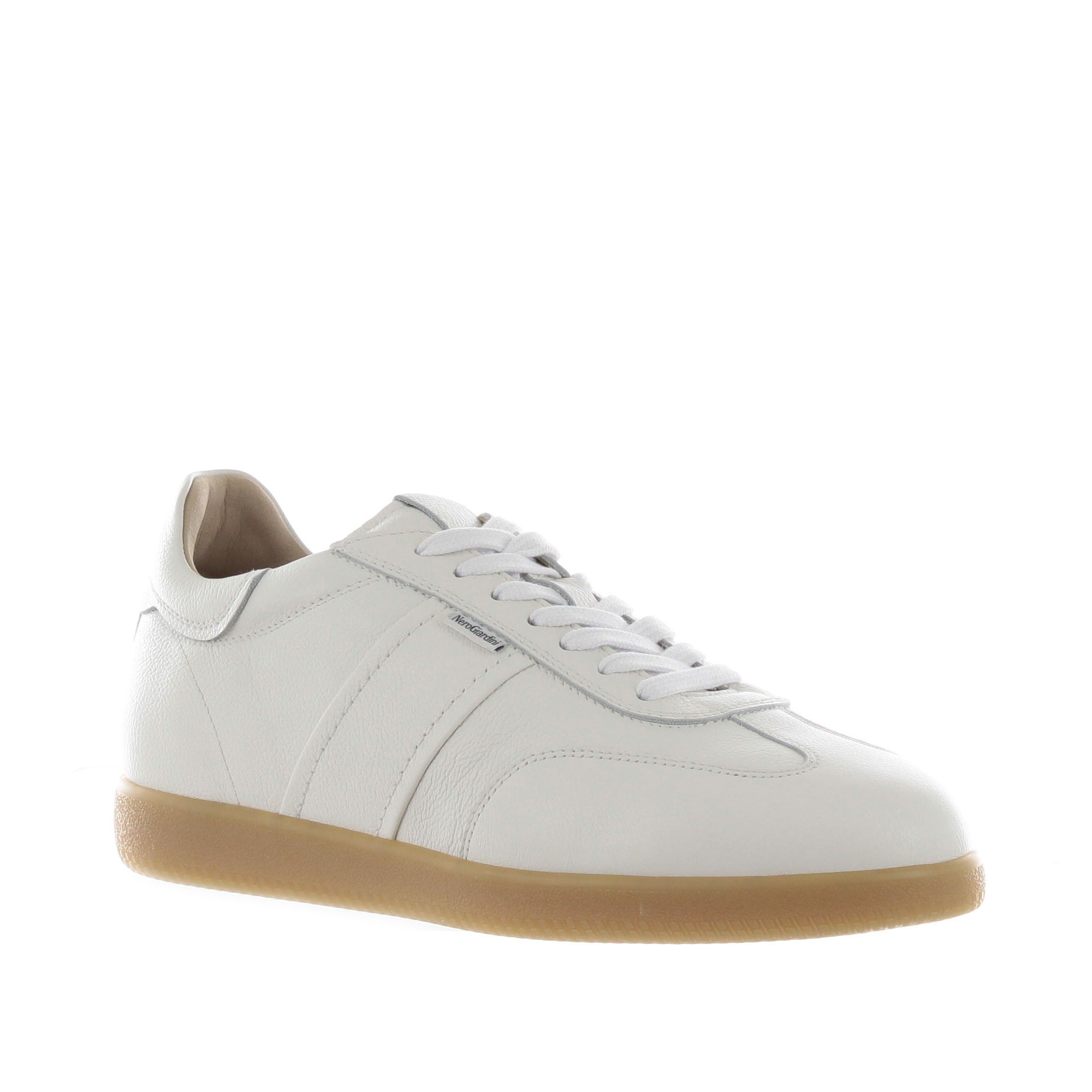Nero giardini sneaker in pelle da uomo