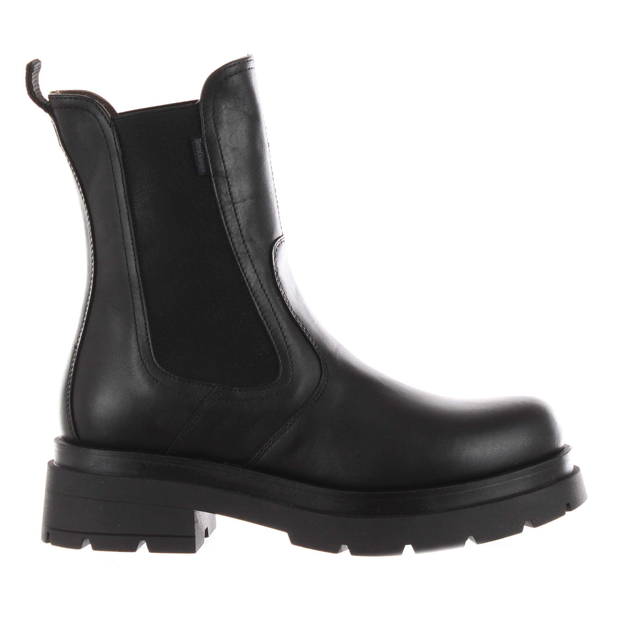 Nero giardini stivaletto beatles in pelle da donna