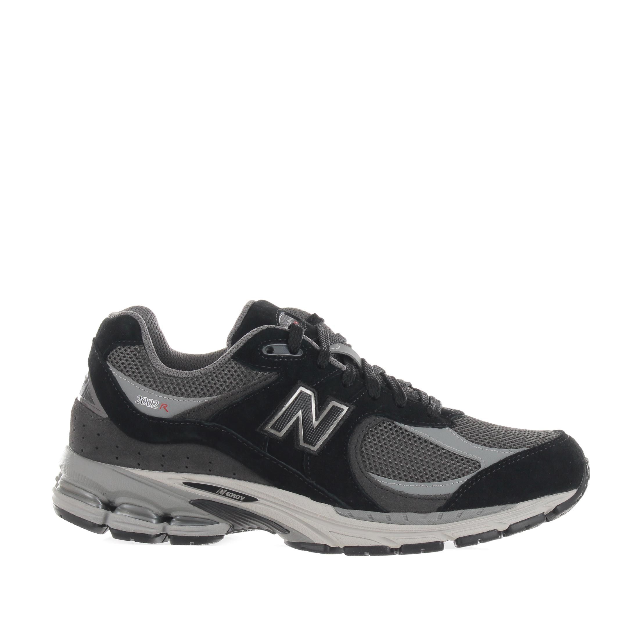New balance sneaker 2002r in camoscio e mesh da uomo