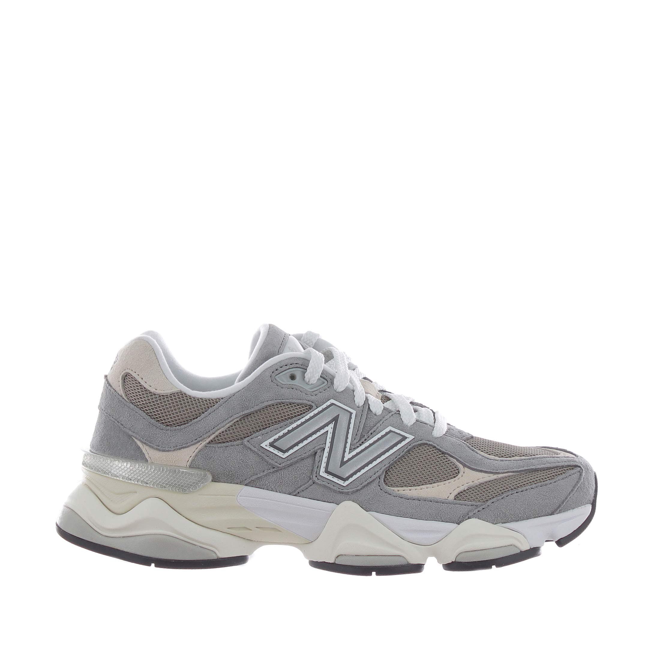 New balance sneaker 9060 in camoscio da uomo