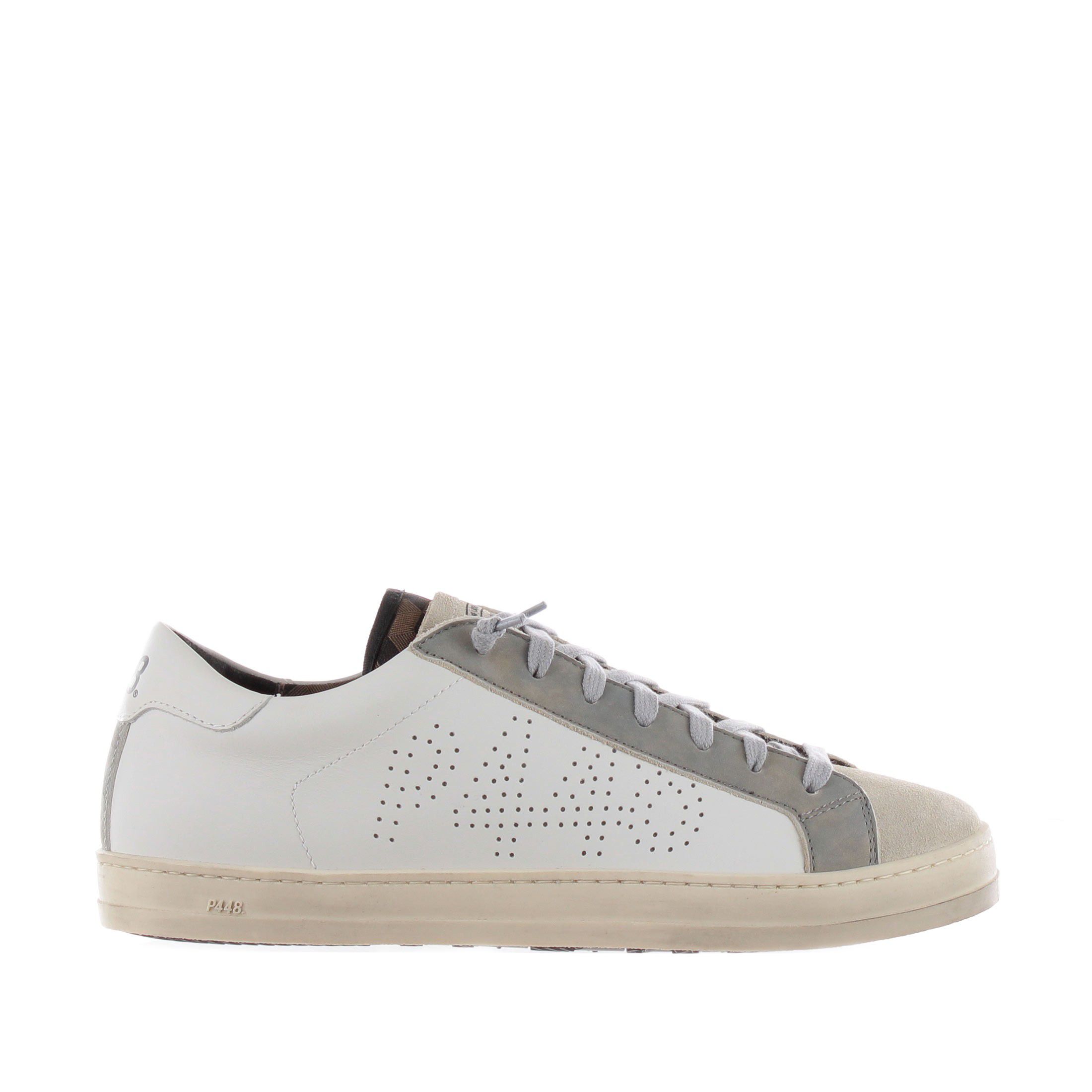 P448 sneaker in pelle con logo traforato da uomo