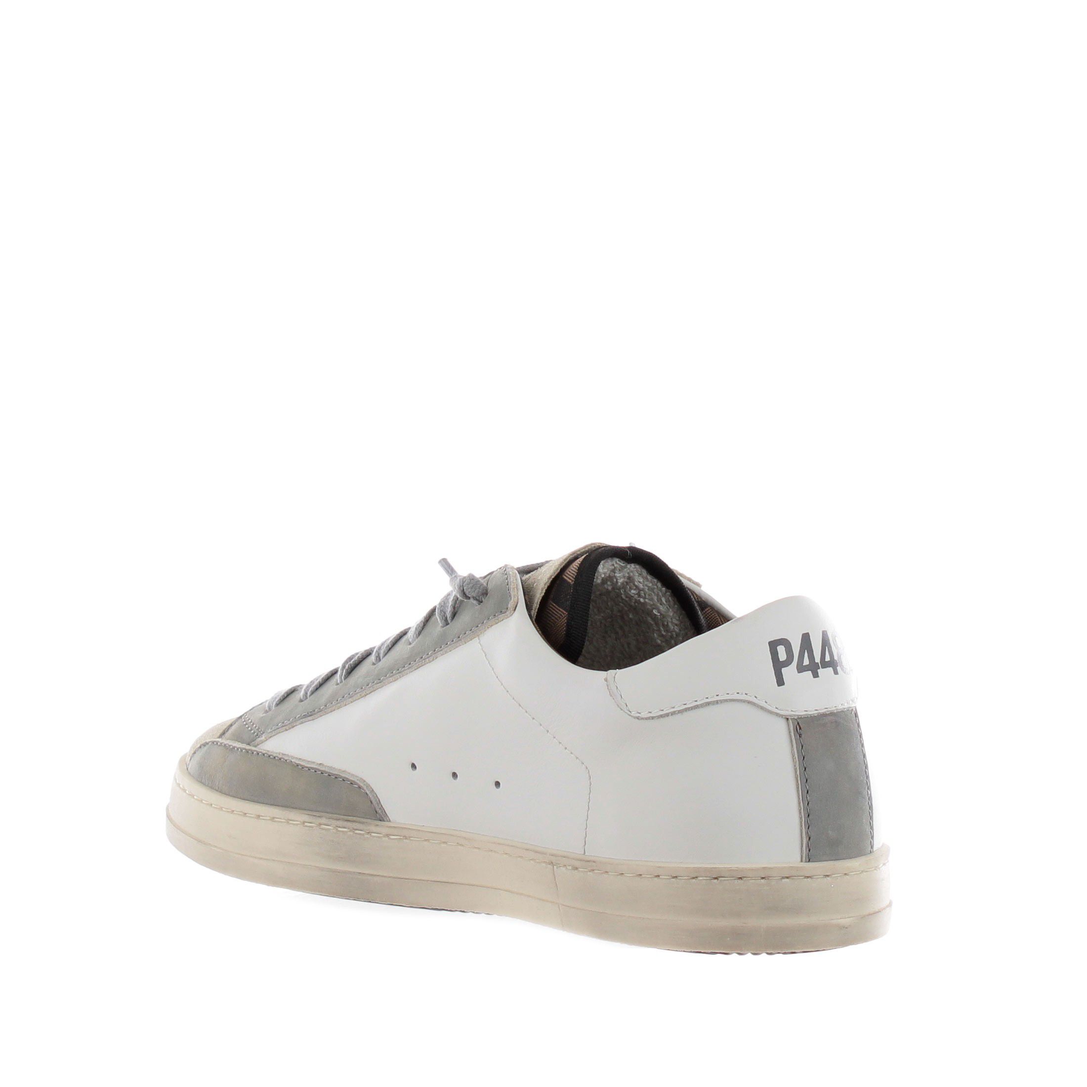 P448 sneaker in pelle con logo traforato da uomo
