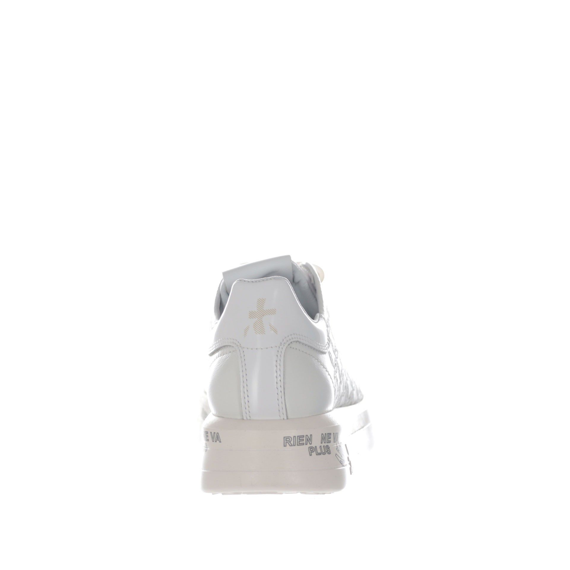 Premiata sneaker in pelle con trafori decorativi da donna