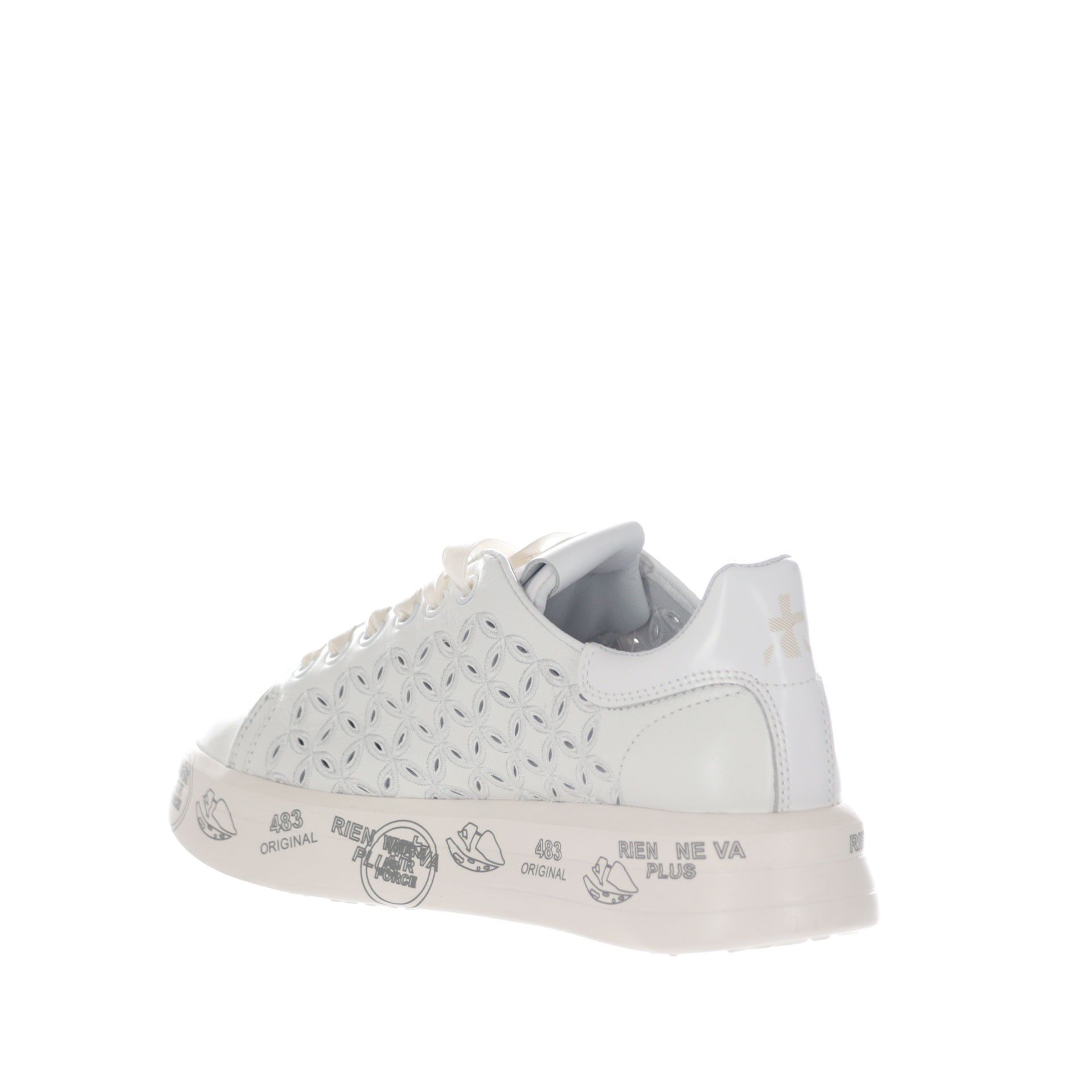 Premiata sneaker in pelle con trafori decorativi da donna