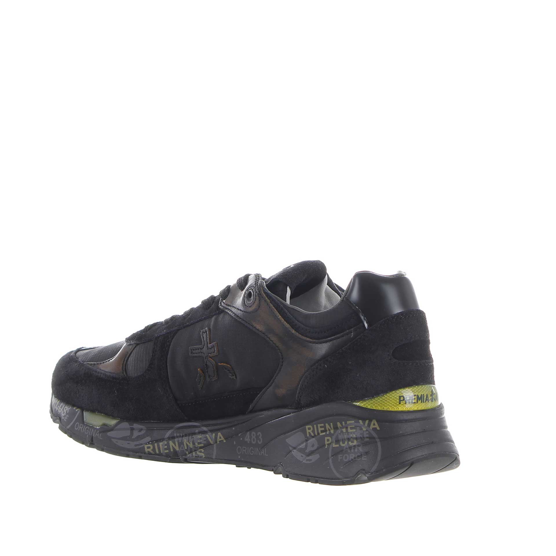 Premiata sneaker mase in camoscio e nylon da uomo