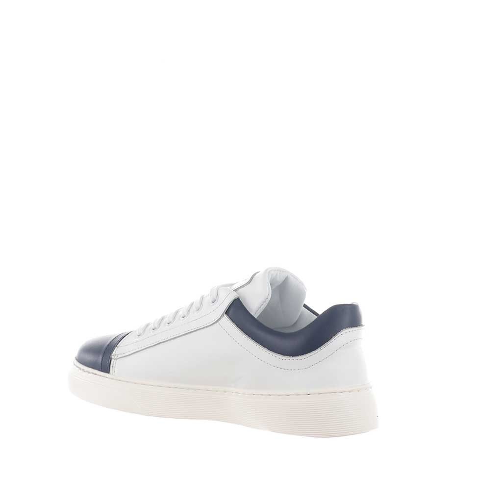 Roberto botticelli sneaker in pelle con punta e tallone a contrasto da uomo
