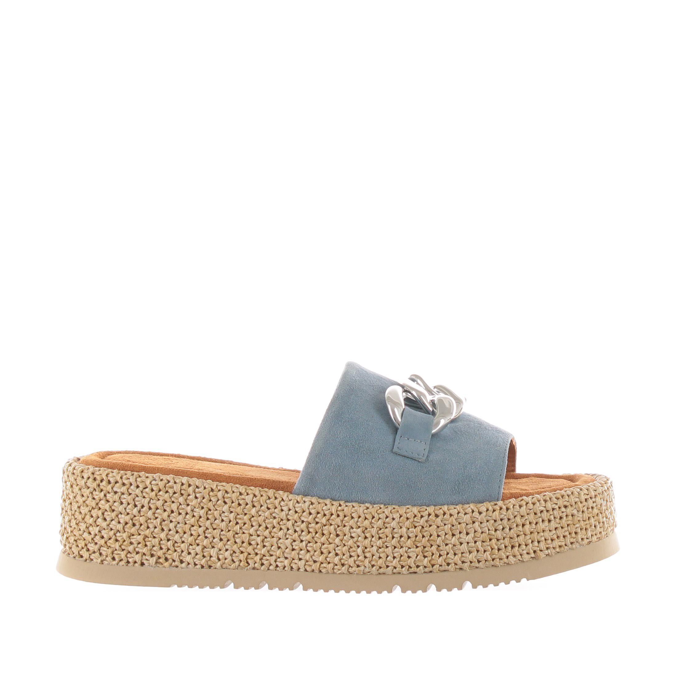 Ciabatta platform in suede con dettaglio metallico