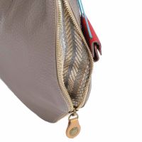 Gabs borsa a spalla aisha m in pelle martellata da donna