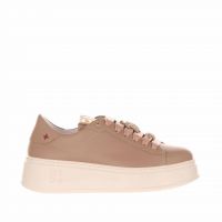 Gio+ sneaker in pelle con accessorio gioiello da donna