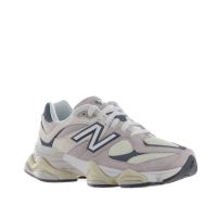 New balance sneaker 9060 in camoscio da uomo