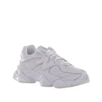 New balance sneaker 9060 in pelle da donna
