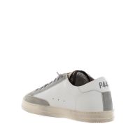 P448 sneaker in pelle con logo traforato da uomo