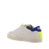 P448 sneaker in pelle con logo traforato da uomo