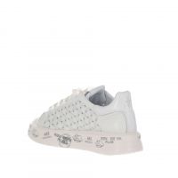 Premiata sneaker in pelle con trafori decorativi da donna