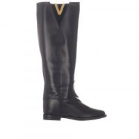Via roma clearance 15 rivenditori