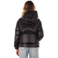 Woolrich piumino corto aliquippa in nylon lucido da donna
