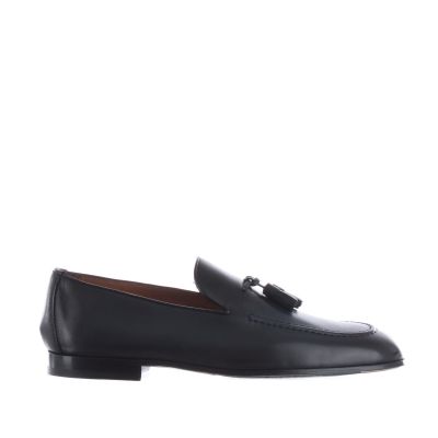 Mocassino in pelle con nappine