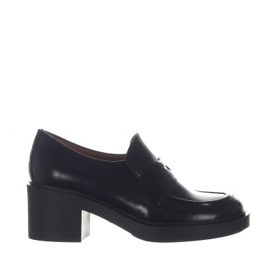 Mocassino con mascherina in pelle