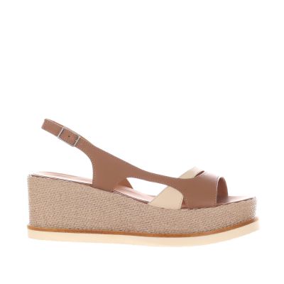 Sandalo in pelle con zeppa