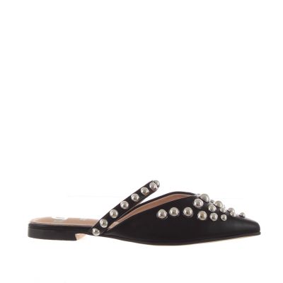 Sabot in pelle con borchie