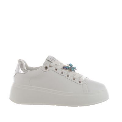 Sneaker in pelle con accessorio gioiello