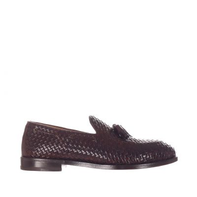 Mocassino in pelle intrecciata con nappine