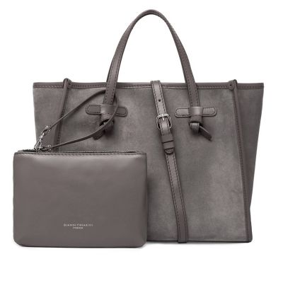 Miss marcella 32 in camoscio