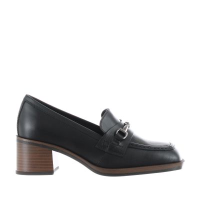Mocassino con tacco in pelle