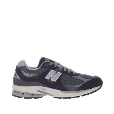 Sneaker 2002r in camoscio e mesh