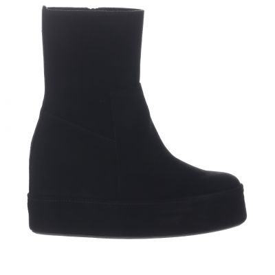 Stivaletto in camoscio con zeppa interna