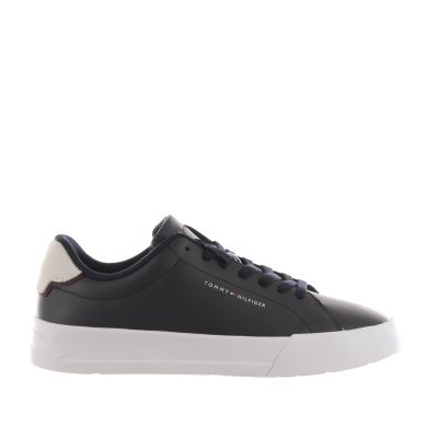 Sneaker sportiva con logo
