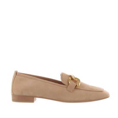 Mocassino in suede con dettaglio metallico